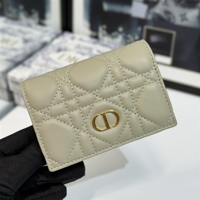 2025228Y 220P182145177